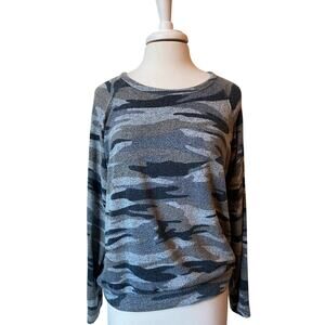 Buffalo David Bitton Women's L Camo Gray Cozy Soft Casual Sweater Lounge Camp